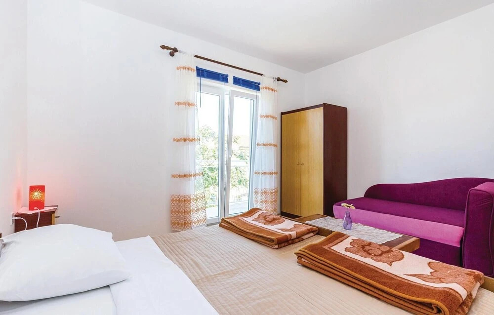 Beautiful Apartment in Novi Vinodolski With 2 Bedrooms and Wifi