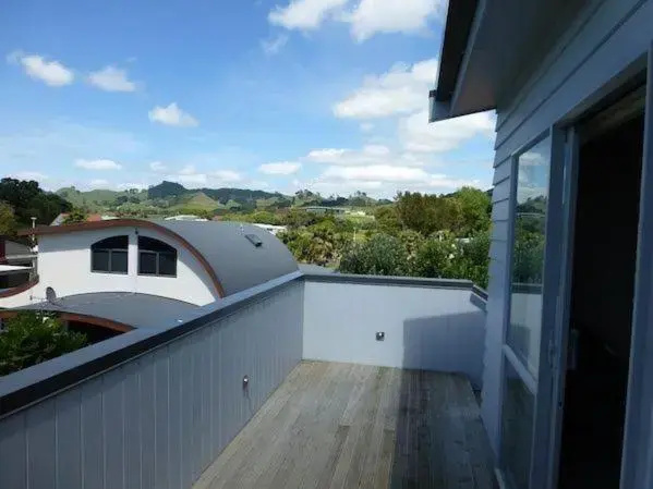 The Jandal - Waihi Beach Holiday Home