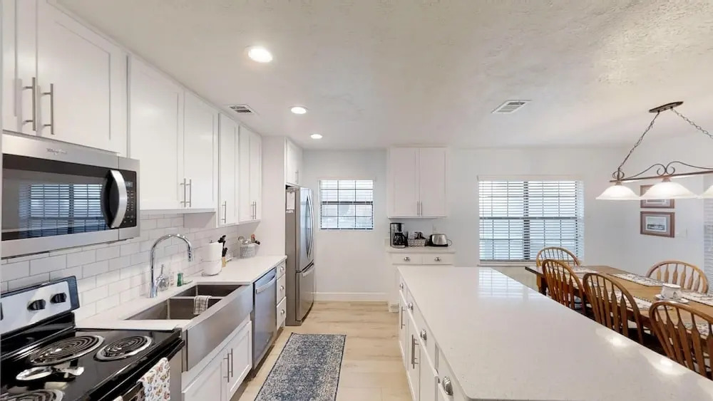 Surf Crestge 20 - 4 Br Cottage