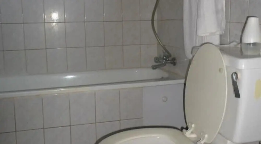 Vinny Hotel