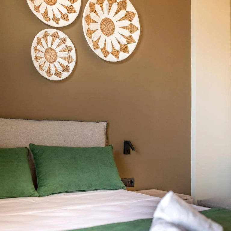 Nicolas Grand Suites, Adults Only