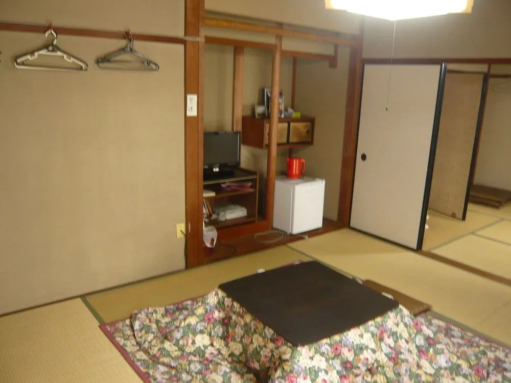 Youth Hostel WANIHAMA-Lakeside BIWA