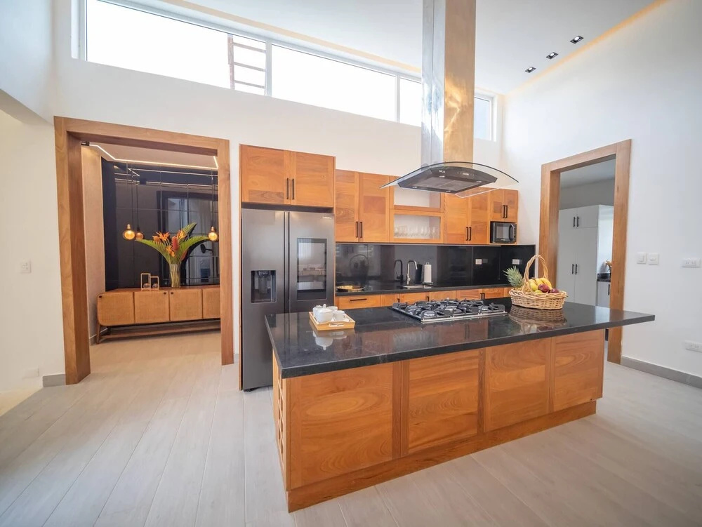 Luxurious Listed New Villa With 5 Br- 6 Bt In Sosua