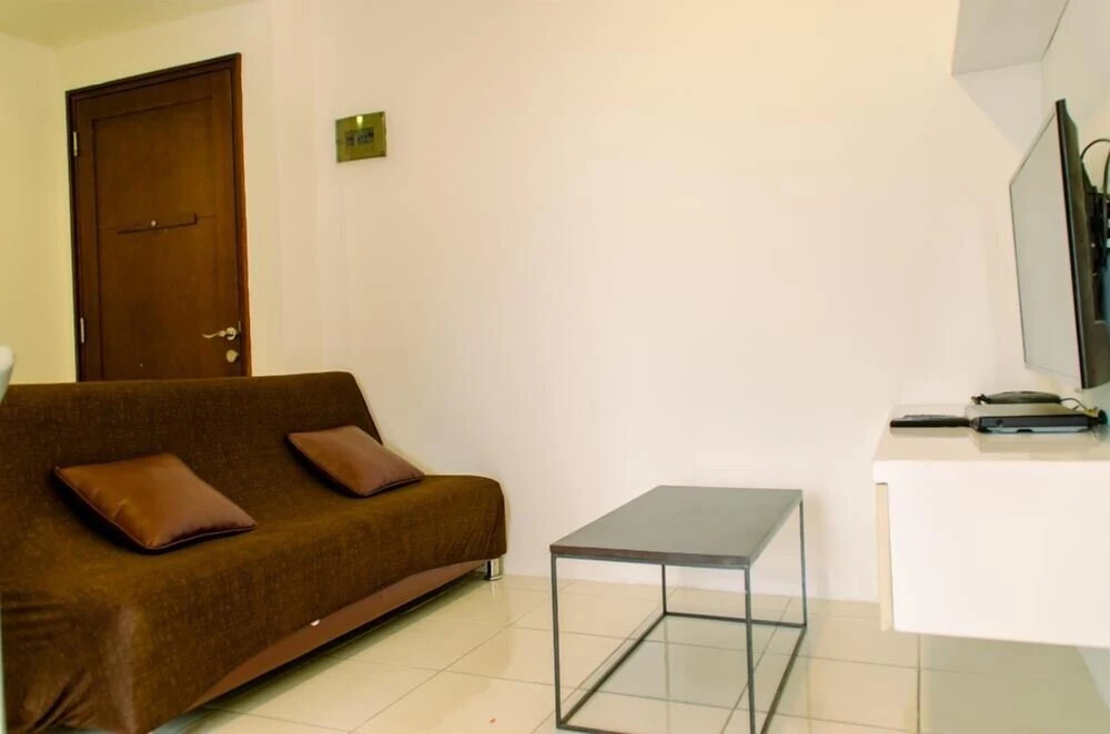 Modern And High Floor 1Br With Walk In Closet At Marina Ancol Apartment