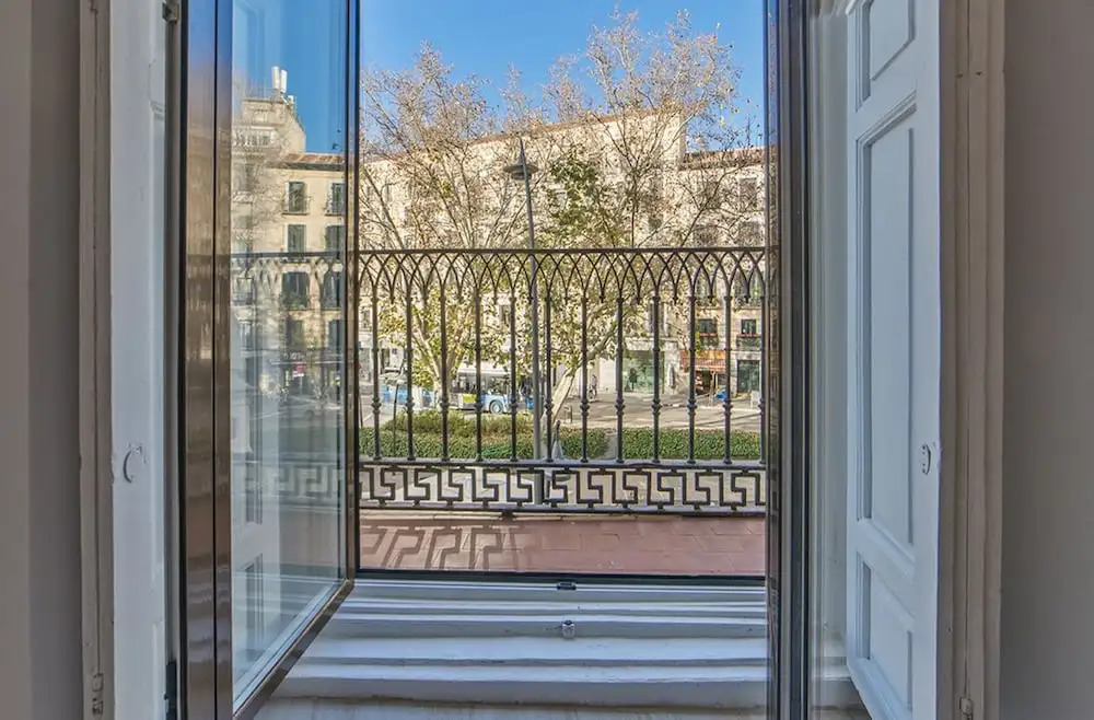 Brand new apartment next to Puerta del Sol