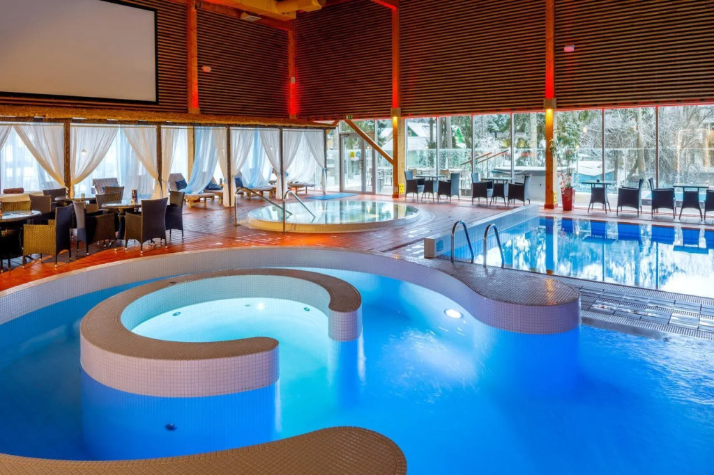 Meresuu Spa & Hotel