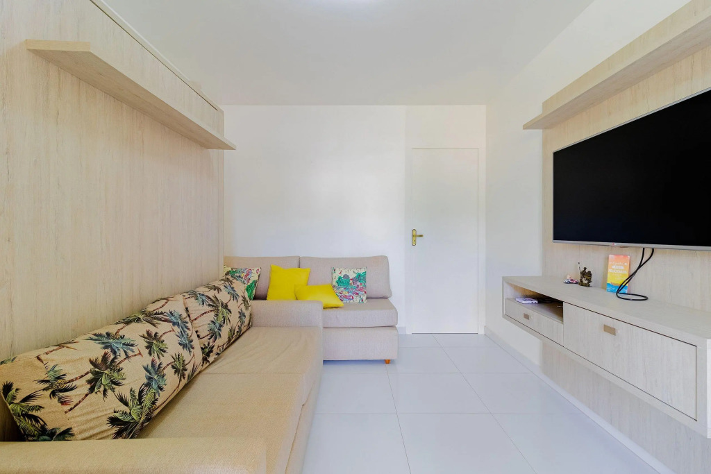 Gb81 Apartamento Duplex 2/4 A 50m Da Praia   Guarajuba
