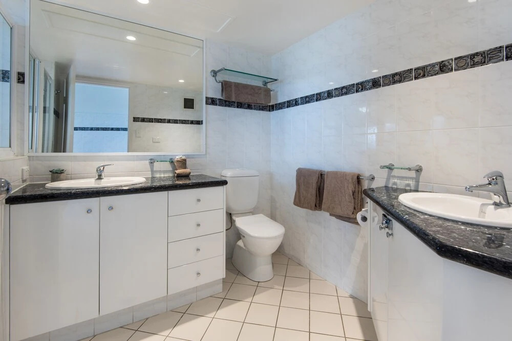 Lagoon Beachfront Lodge 206 on Hamilton Island by HamoRent