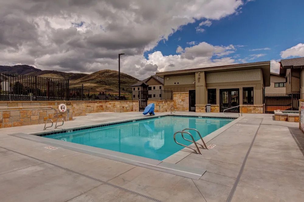 The Residences at Blackstone