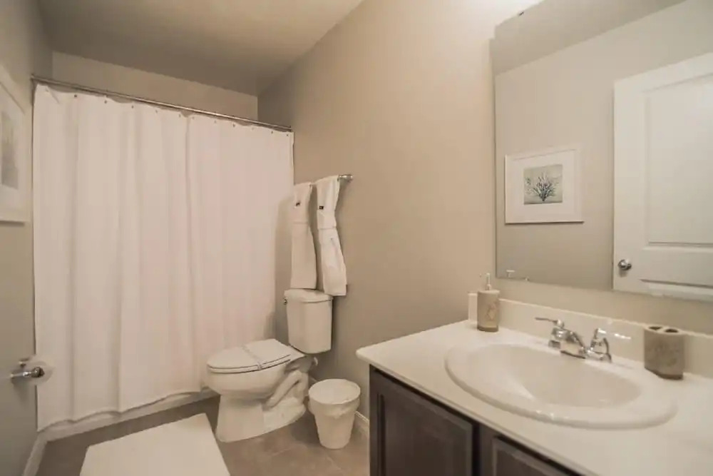 5137 Compass Bay