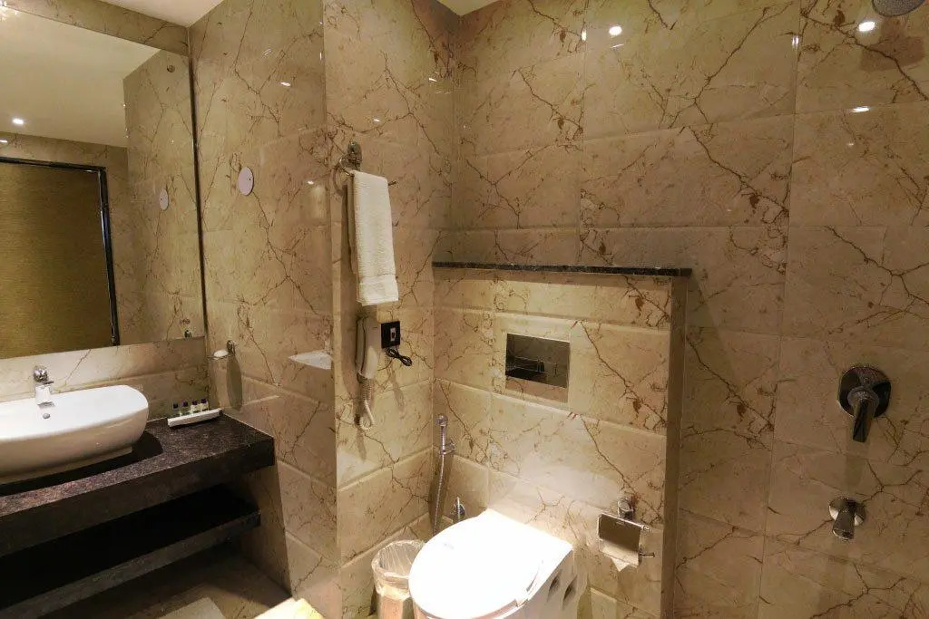 Dee Marks Airport Hotel & Resorts