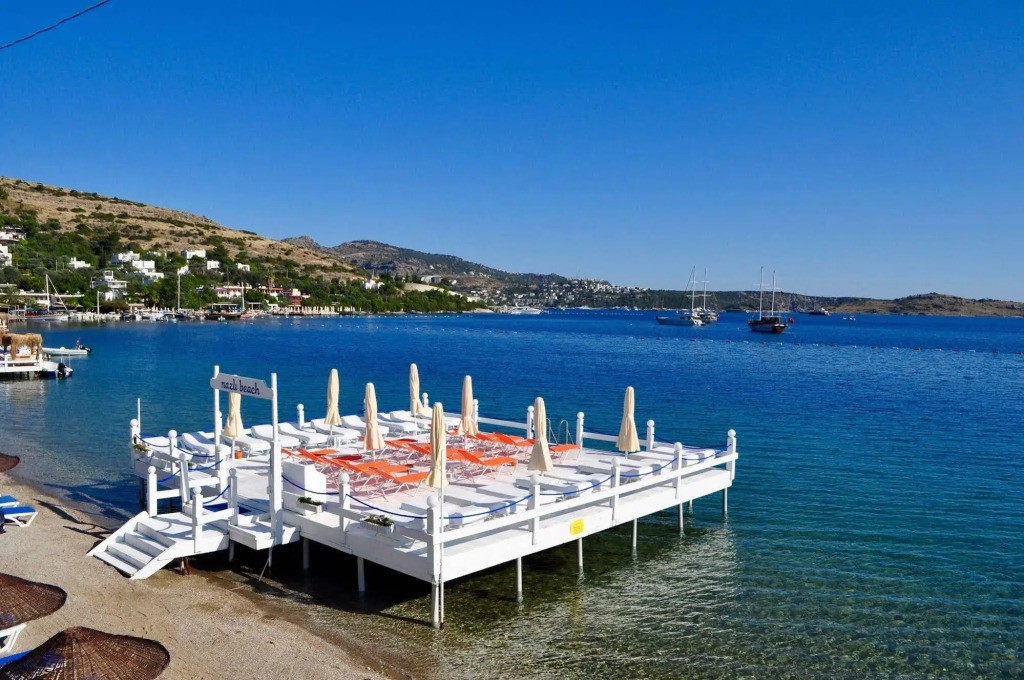 Lavinya Otel