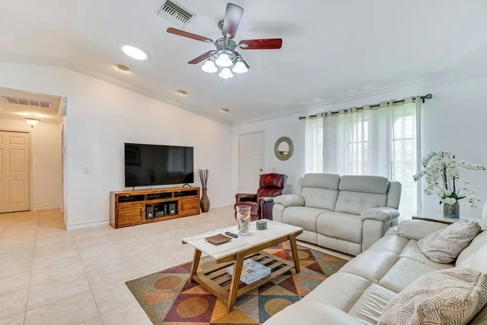 Pet-friendly Cape Coral Home w/ Lanai + Water View