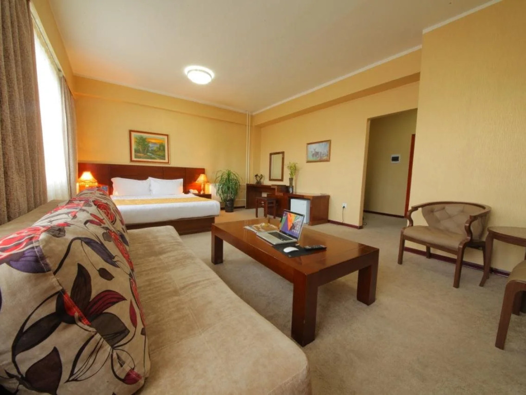 New World Hotel