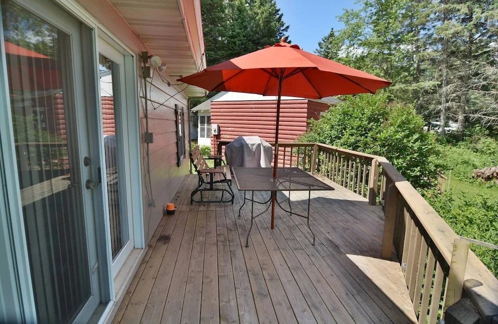 Tranquility Court 3 Bedrooms 1 Bathroom Condo