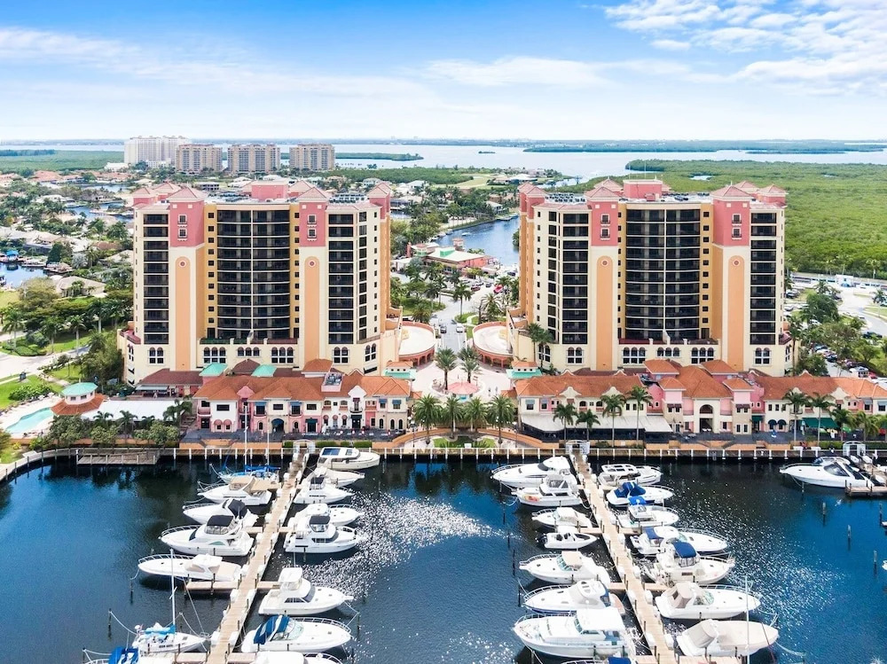 Cape Harbour #618 - 2 Br Condo