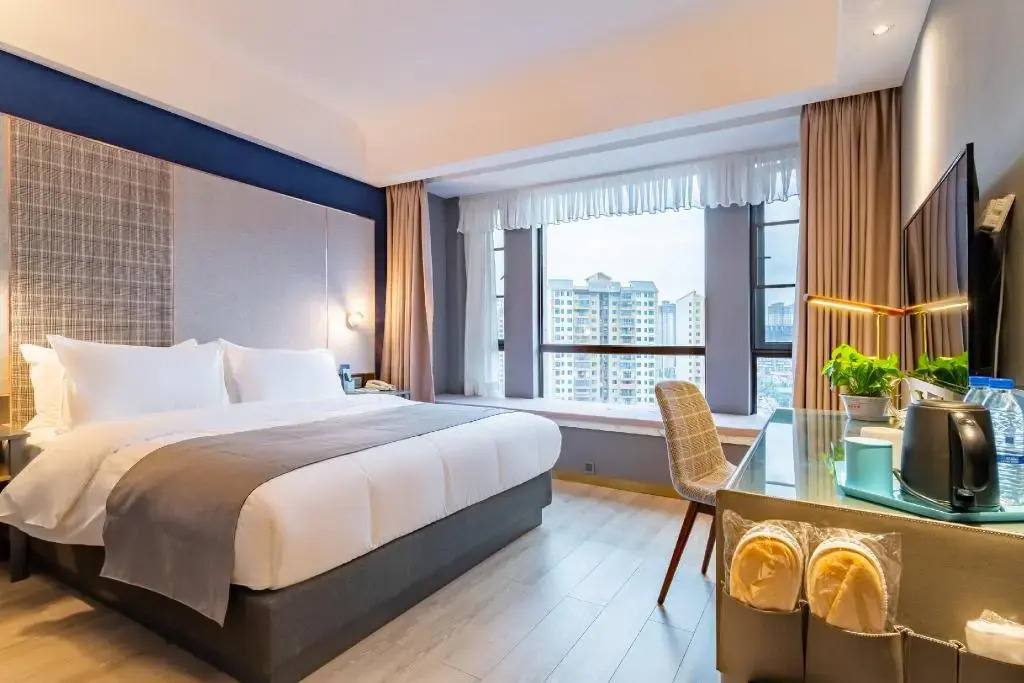 Lanou Hotel (Guiyang Huaxi District Meide Government House Branch)