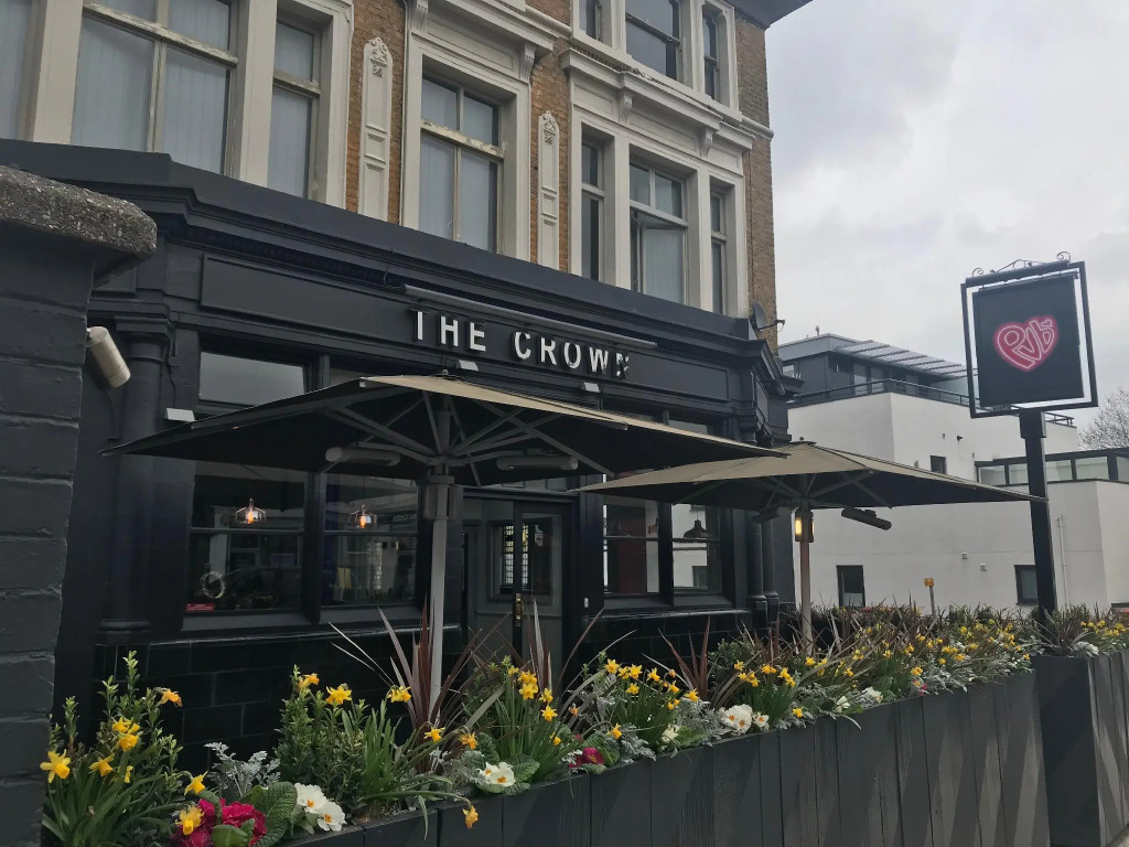 PubLove @ The Crown, Battersea