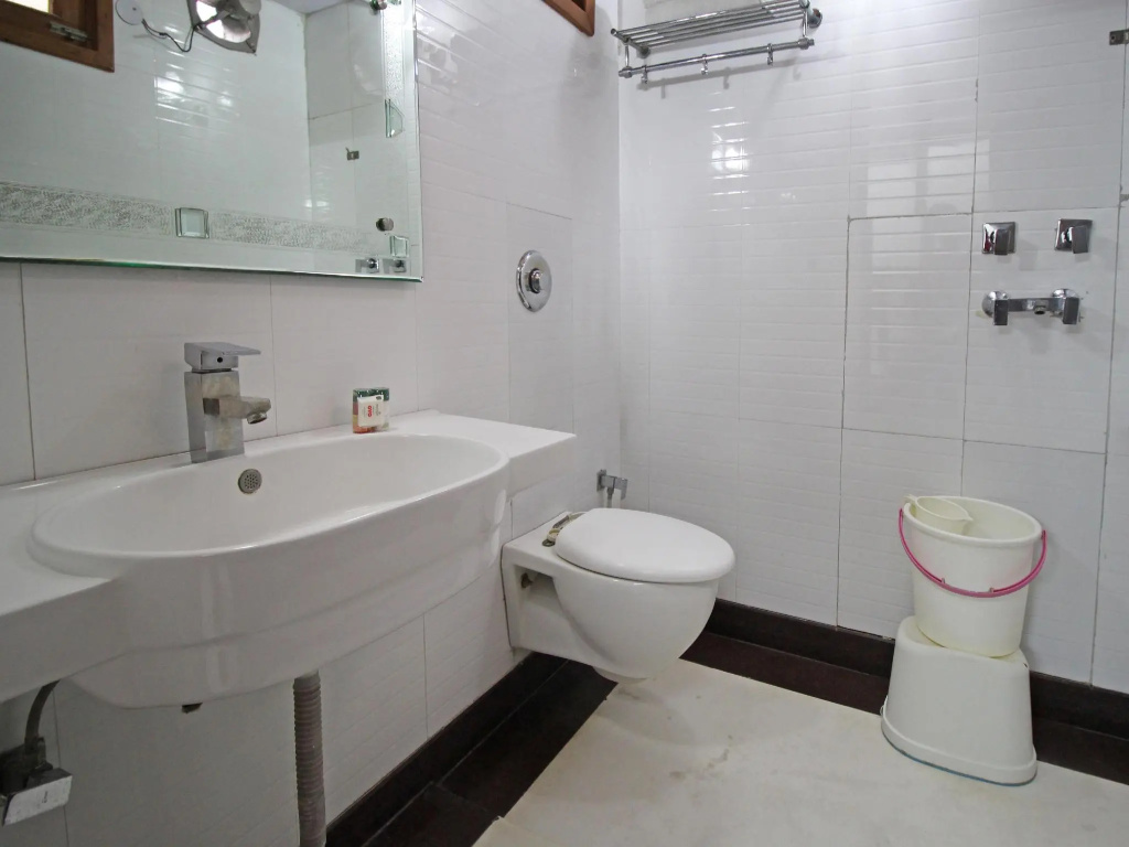 OYO 5101 Hotel Char Chinar