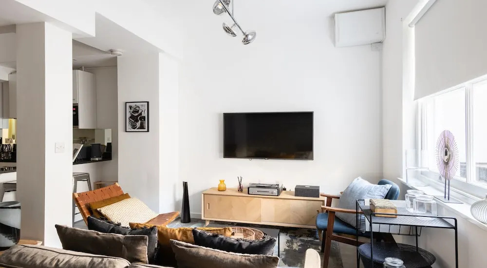 The Pimlico Terrace - Modern 3BDR Apartment next to Victoria