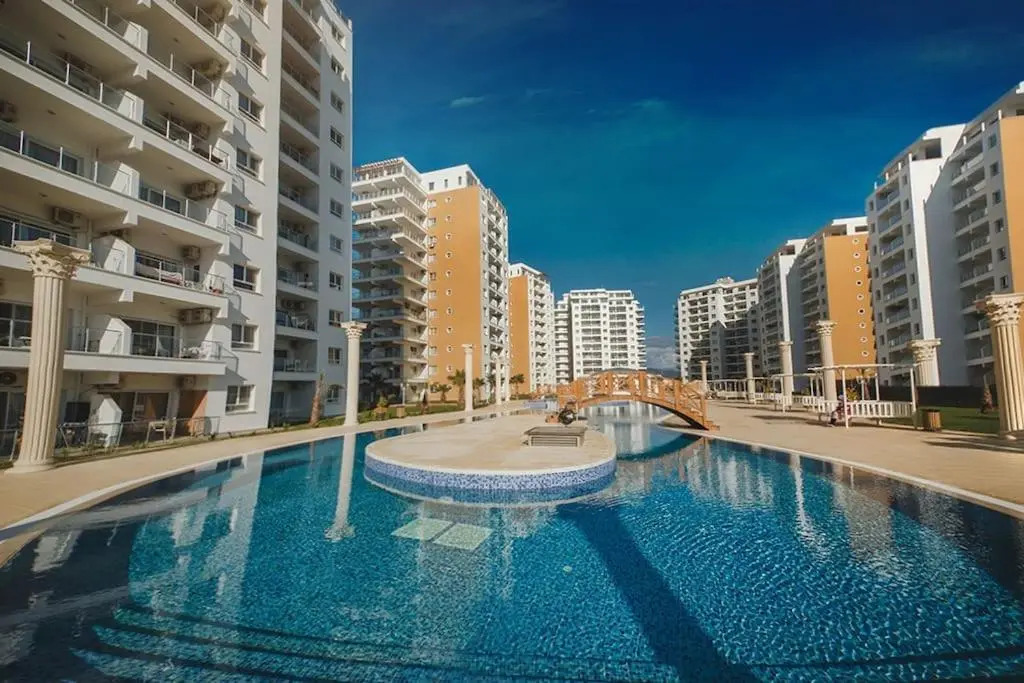 Luxury 1 Bed in Longbeach