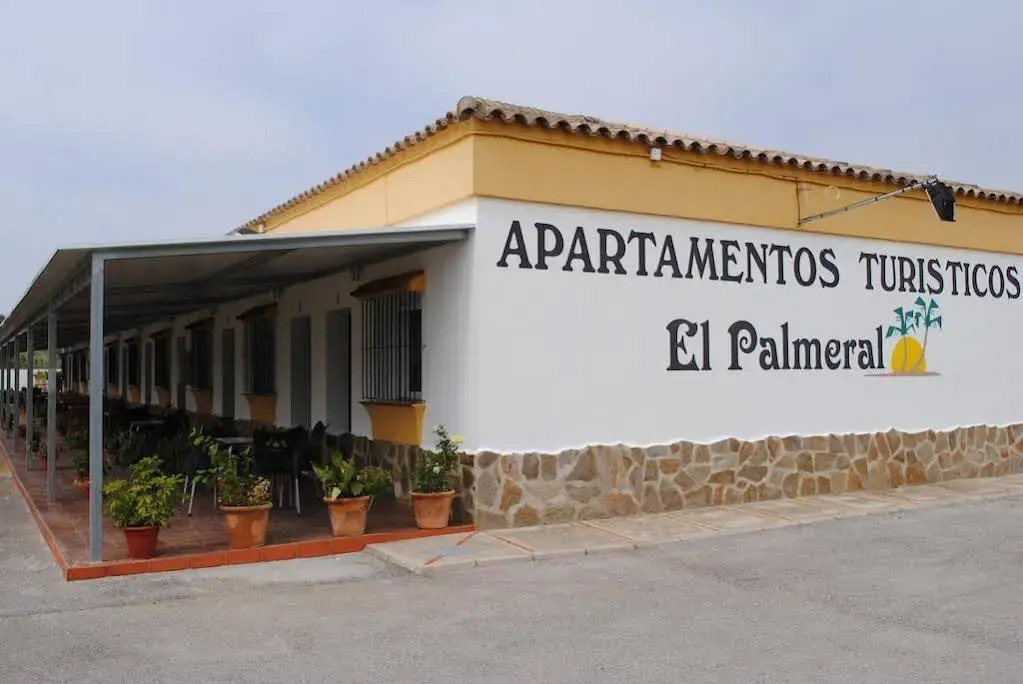 Apartamentos El Palmeral