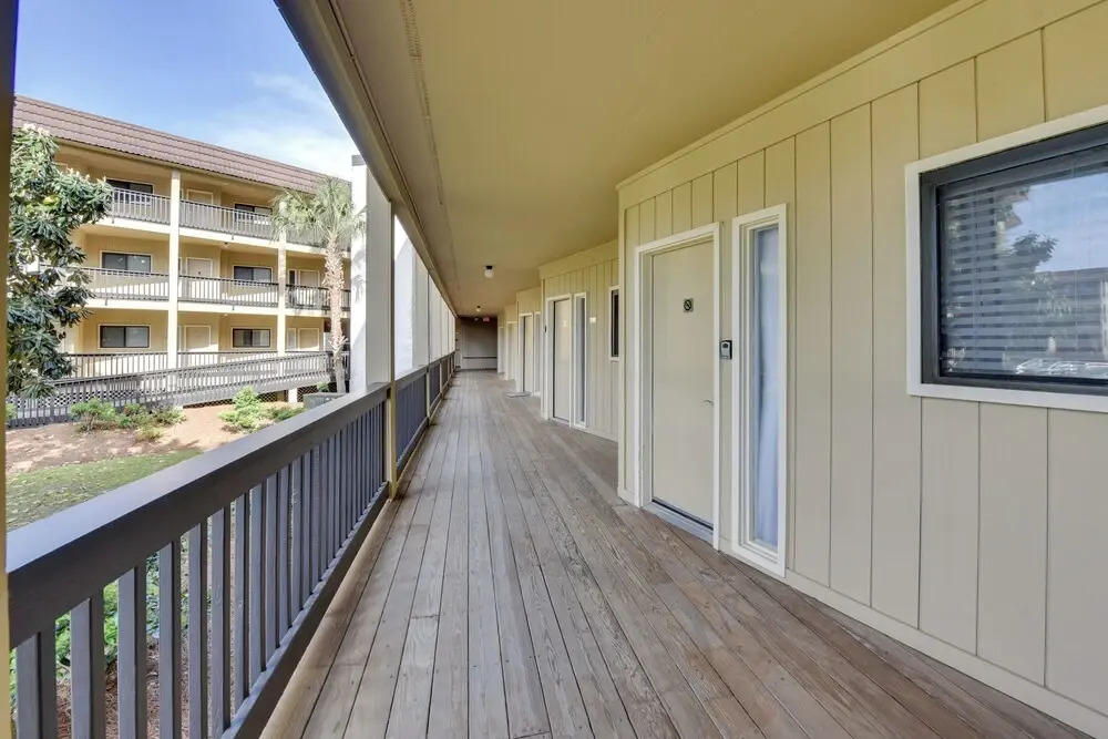 Community Pool & Bikes: Hilton Head Family Condo