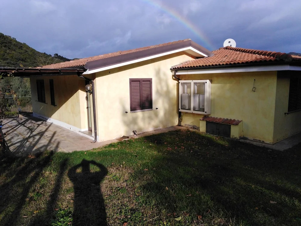 House With one Bedroom in Ogliastra , With Furnished Terrace Near the Beach