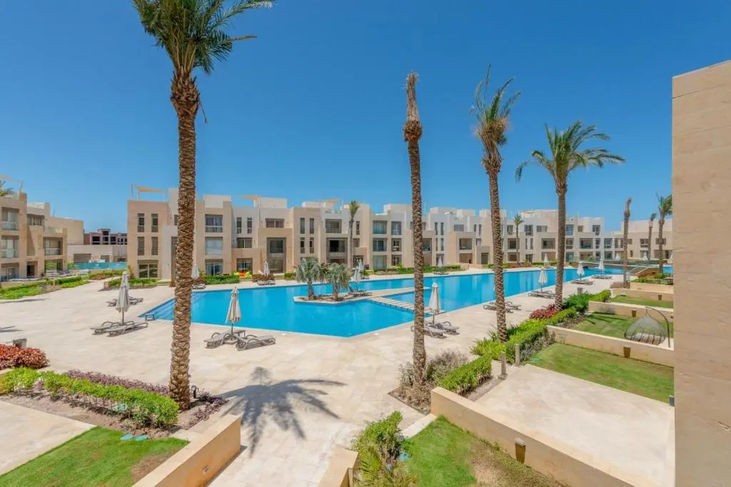 Mangroovy 3BR Apartment Private Beach & Pool View