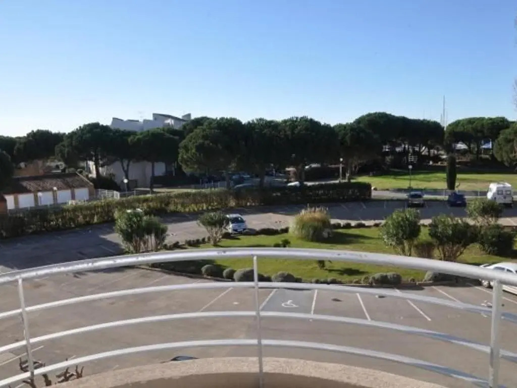 Appartement Port Camargue, 2 pièces, 4 personnes - FR-1-250-190