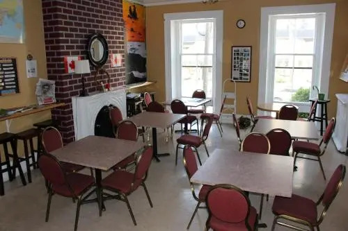HI Halifax Heritage House Hostel