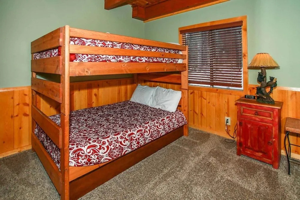 Endless Views - 3 Br Home
