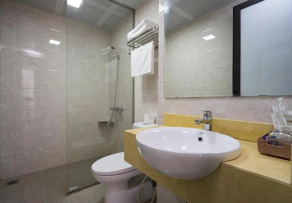 Sonny Homestay 2 -Căn liền kề 5PN -Khu Greenbayvillage - Đường Hoàng Quốc Việt -Trung tâm KDL Bãi Cháy