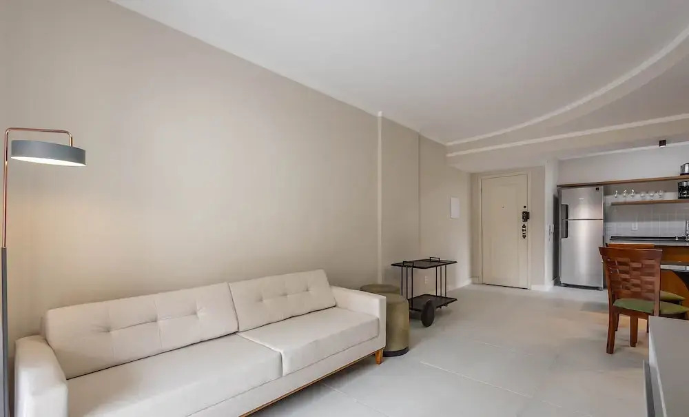 3-bedroom Apt 400m From the Beach Mdv0602