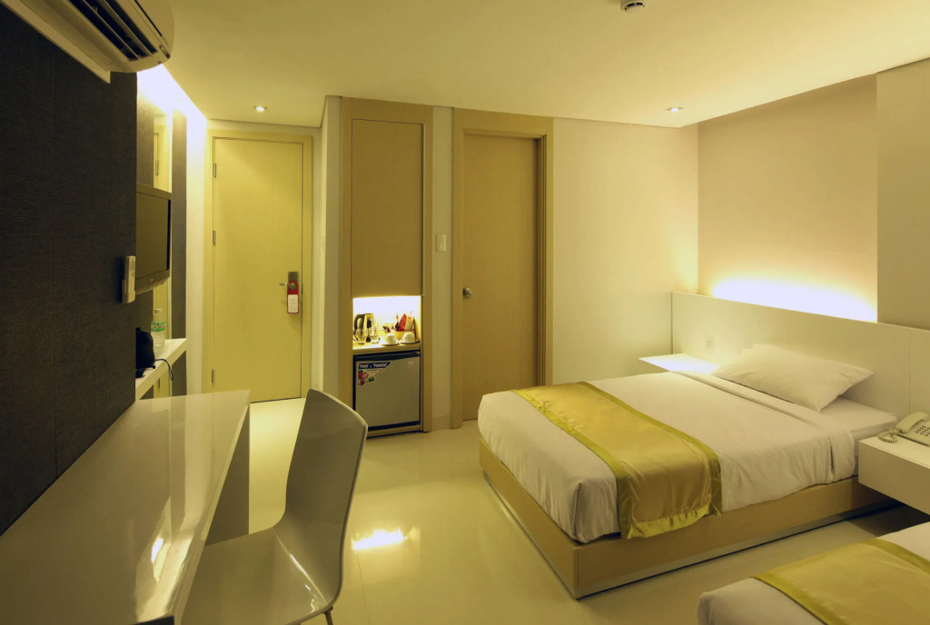 Green Peace Hotel