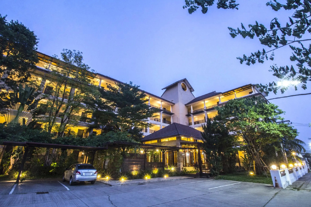 Suparee Parkview Hotel