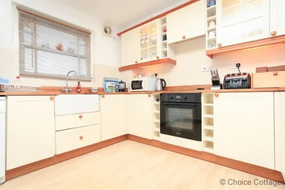 Appledore Yardarm 4 Bedrooms