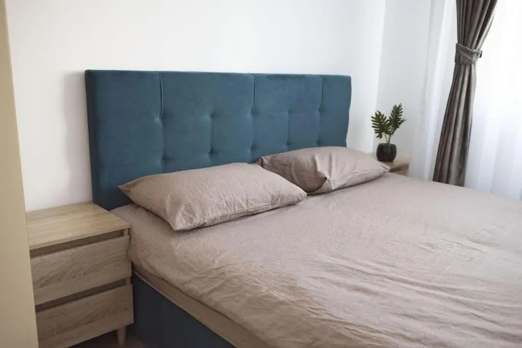 Apartament cu 3 camere Prima Universității