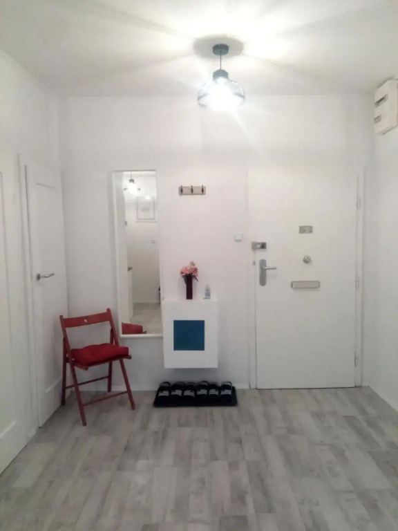 Nr.1 Perfect 3 bedrooms Near To Main Train Station