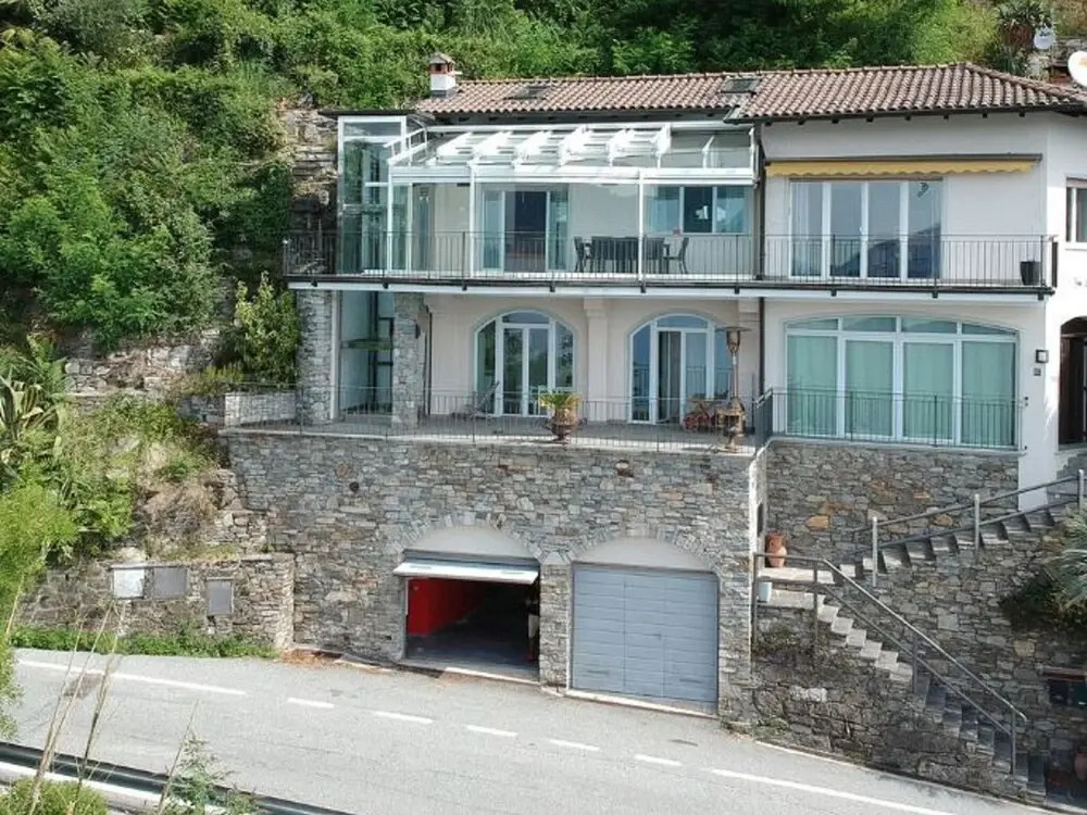 Heavenly Holiday Home in Cannero With Roof Terrace