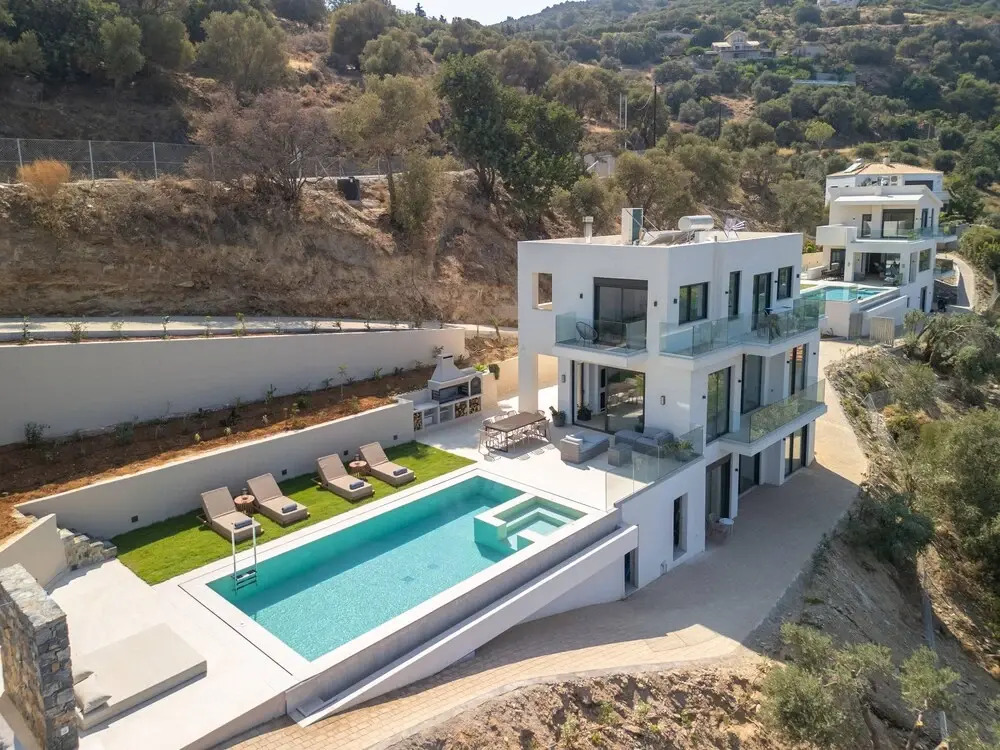 Luxury Villa Verde
