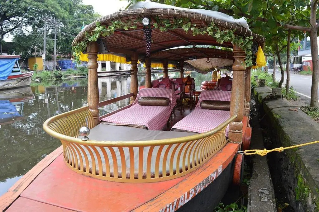 Alleppey - The Beach Home