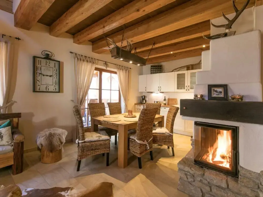 Hunting Chalet No. 19