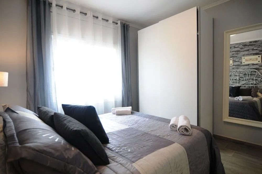 HomeHolidaysRentals Maritim V
