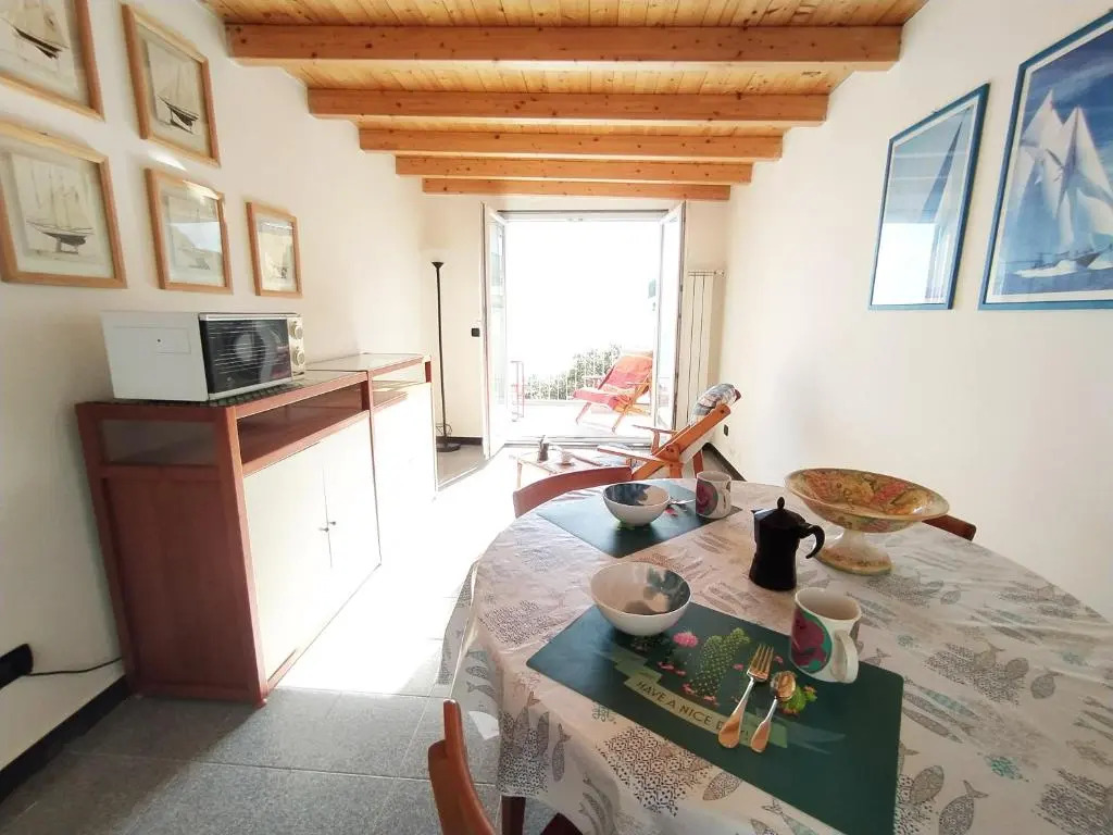Monia House Sea View