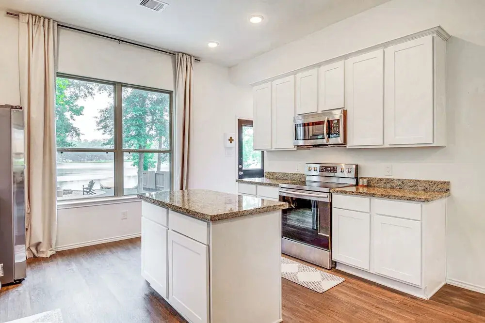 Montgomery Home w/ Pond Access, Fire Pit & More!