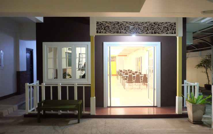 Aileen Hotel