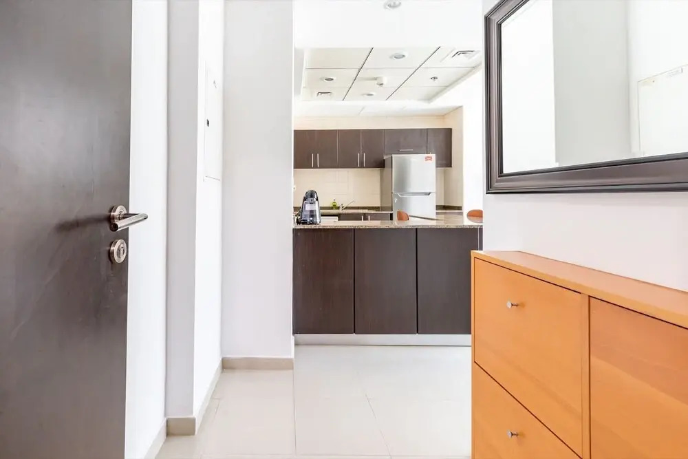Flashy & Vibrant 1BR Apartment in Dubai Marina!