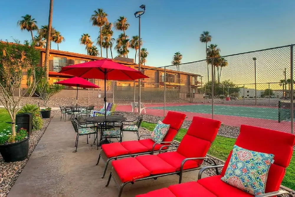 Park Suites at 108 - Free Golf