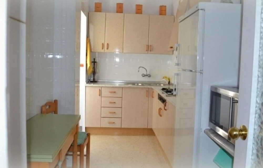 Cadiz 101894 3 Bedroom Apartment By Mo Rentals